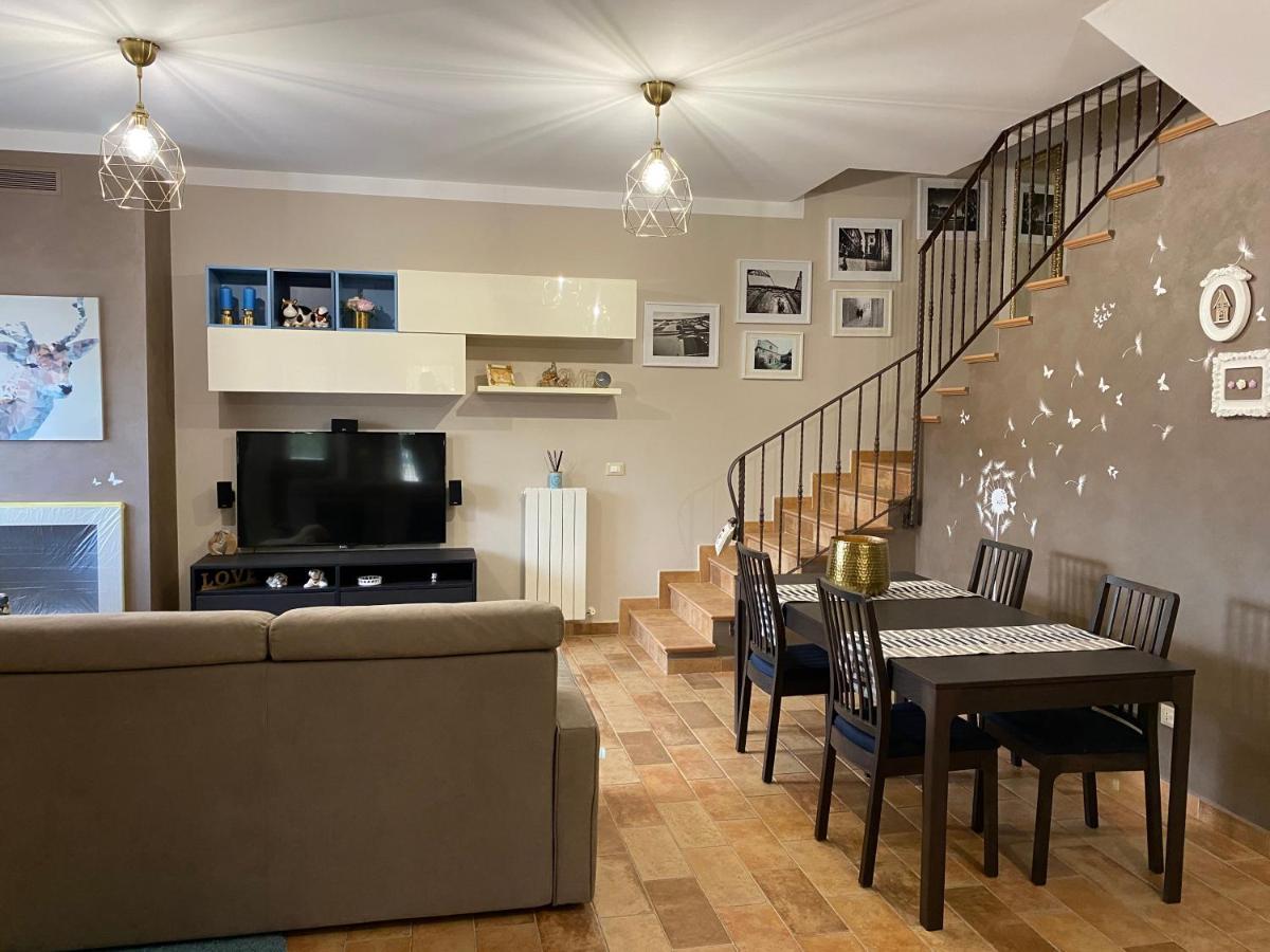 Casa Vacanze Boutique House Casa Mimo San Demetrio ne' Vestini Extérieur photo